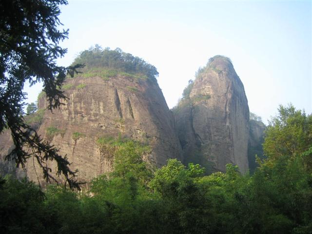 南宁出发：福州、武夷山、厦门、鼓浪屿双飞五日游（福州进出）