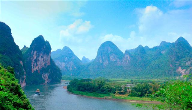 南宁出发：桂林、漓江、冠岩三天二晚游