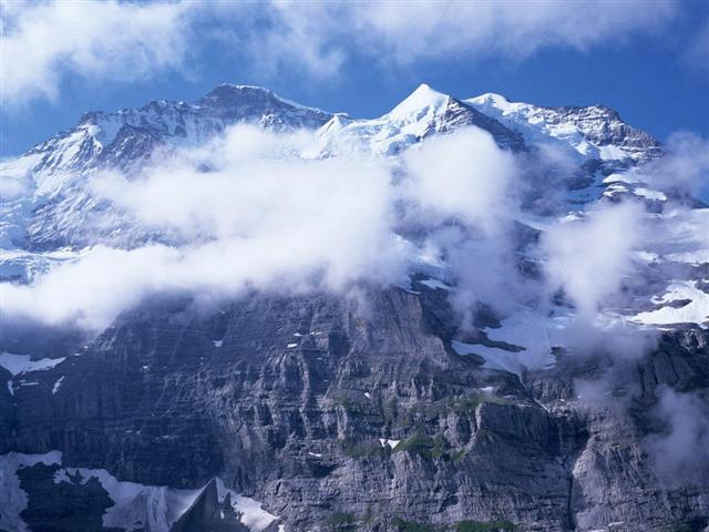 南宁出发：成都、西岭雪山、花水湾温泉双飞四日游